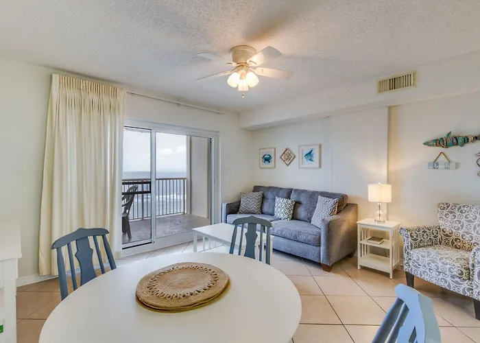 Royal Palms Apartment *