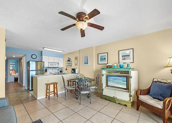 Royal Palms Apartment