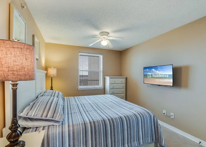 Royal Palms Apartment
