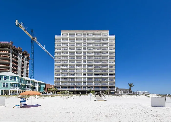 Royal Palms Apartment *